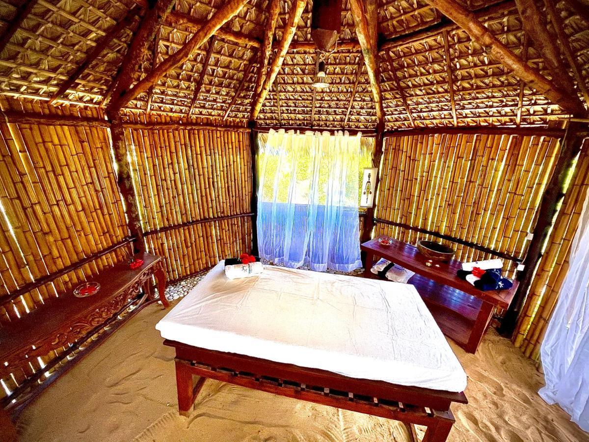 Hotel Ocean Beach Sakatia Nosy Be Exterior photo