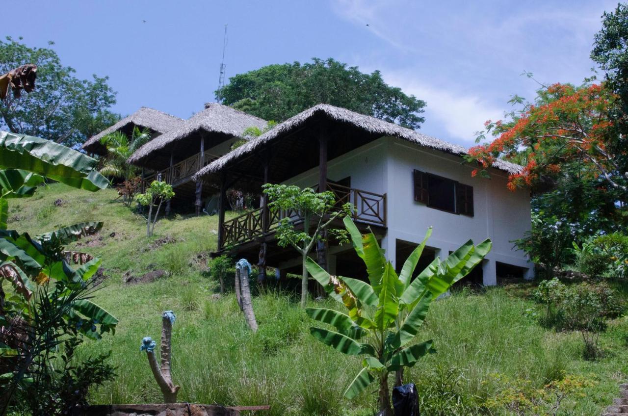 Hotel Ocean Beach Sakatia Nosy Be Exterior photo