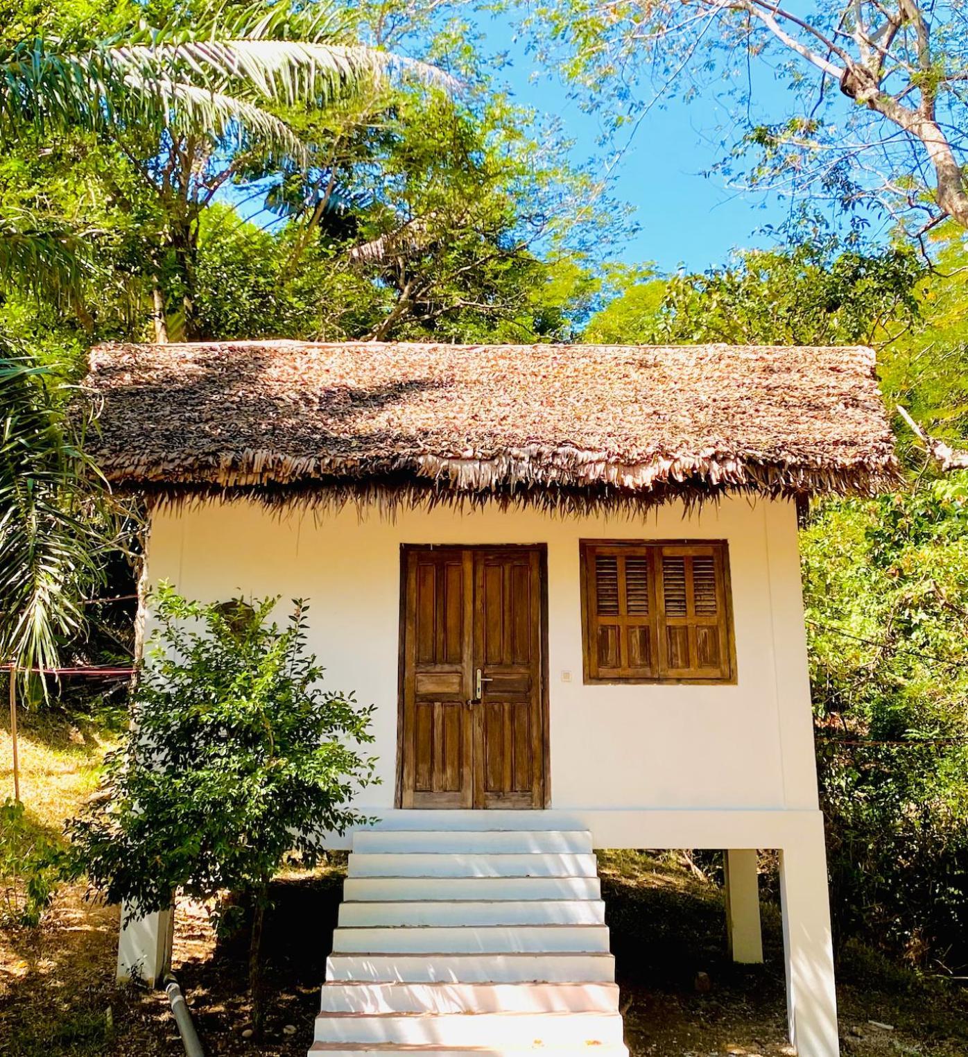 Hotel Ocean Beach Sakatia Nosy Be Exterior photo