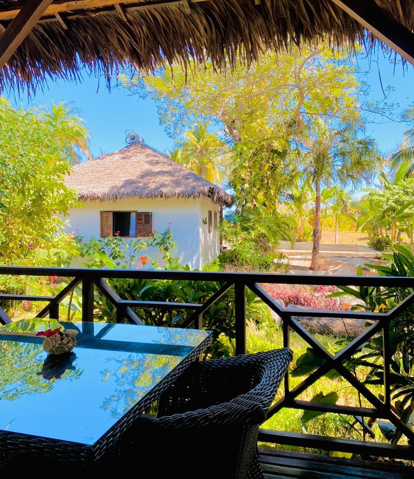 Hotel Ocean Beach Sakatia Nosy Be Exterior photo