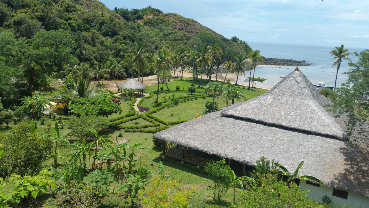 Hotel Ocean Beach Sakatia Nosy Be Exterior photo