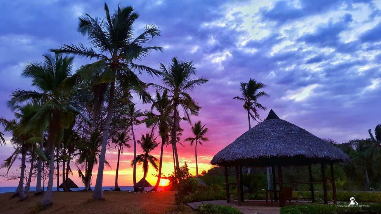 Hotel Ocean Beach Sakatia Nosy Be Exterior photo